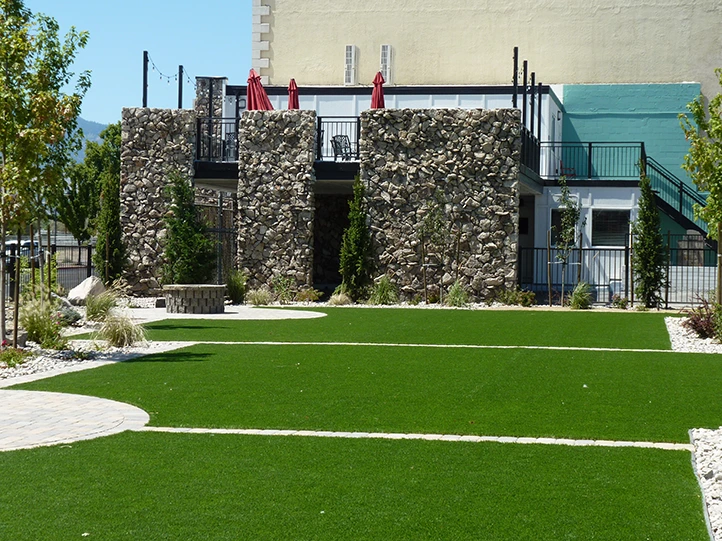 Artificial grass apartment lawn installed by NEvada Artificial Grass